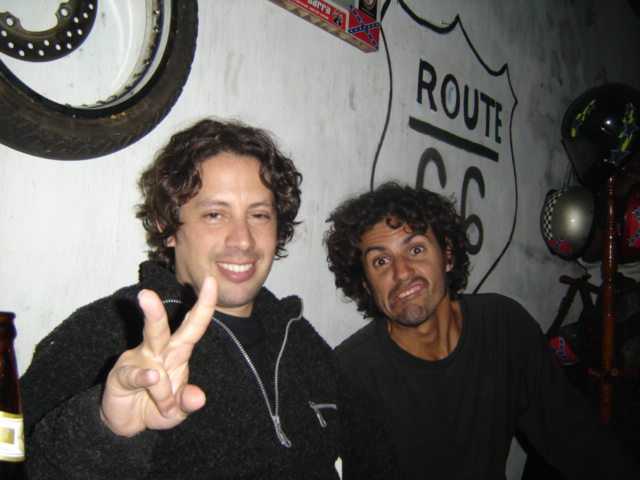 Low Rider Blues Bar - Leo Barros e Edu
